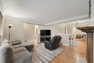 27657 Lorraine Ave, Warren, MI 48093 - Photo 5