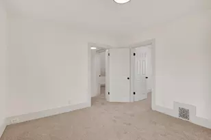 566 Stolpe St SW, Grand Rapids, MI 49503 - Photo 31