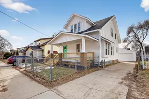 566 Stolpe St SW, Grand Rapids, MI 49503 - Photo 3