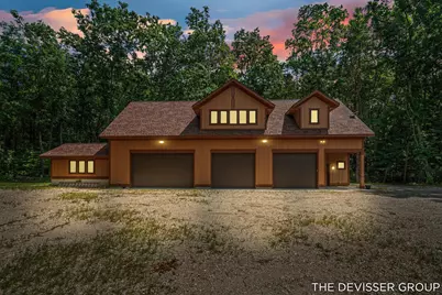 5837 Timber Bluff Trail, Fennville, MI 49408 - Photo 9
