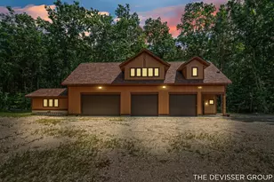 5837 Timber Blf Trl, Fennville, MI 49408 - Photo 9