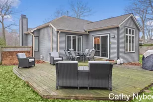 13478 Lakeshore Ave, Grand Haven, MI 49417 - Photo 15