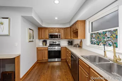 19 Richards Avenue NW, Grand Rapids, MI 49504 - Photo 13