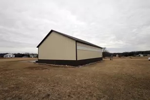 1026 Deer Valley Dr, Manchester, MI 48158 - Photo 17