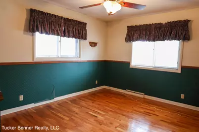 1664 Leif Avenue, Norton Shores, MI 49441 - Photo 11