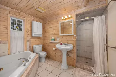 623 Lennon Lane, Gladwin, MI 48624 - Photo 19