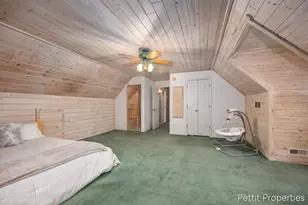 623 Lennon Ln, Gladwin, MI 48624 - Photo 17