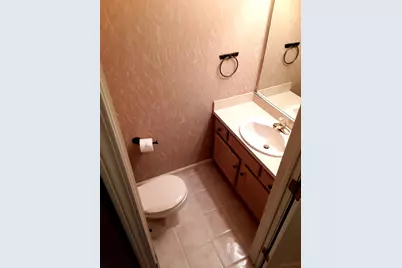 38640 Evonshire, Farmington Hills, MI 48331 - Photo 7