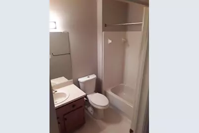 38640 Evonshire, Farmington Hills, MI 48331 - Photo 11