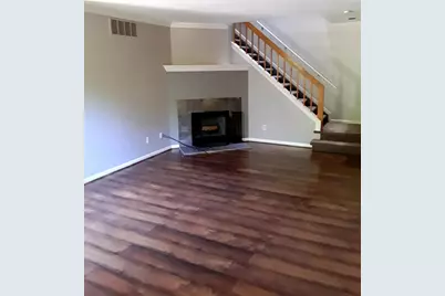 38640 Evonshire, Farmington Hills, MI 48331 - Photo 3