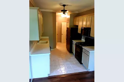 38640 Evonshire, Farmington Hills, MI 48331 - Photo 5