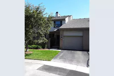 38640 Evonshire, Farmington Hills, MI 48331 - Photo 1