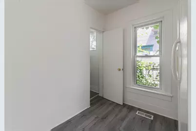 612 N Walnut Street, Lansing, MI 48933 - Photo 17