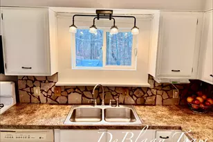 5583 Christie Ave SE, Kentwood, MI 49508 - Photo 11