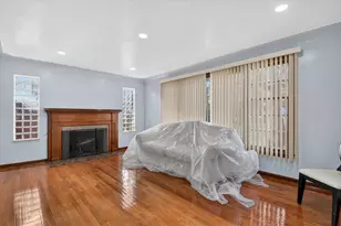 18759 Huntington Ave, Harper Woods, MI 48225 - Photo 13