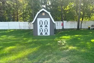 15290 Canary Dr, Grand Haven, MI 49417 - Photo 27