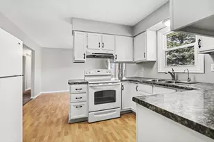 56846 Feather Ct, Three Rivers, MI 49093 - Photo 7