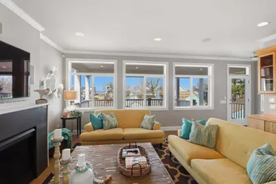 622 Vine Street, Saint Joseph, MI 49085 - Photo 11