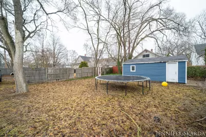 296 W Larch Avenue, Muskegon, MI 49441 - Photo 7