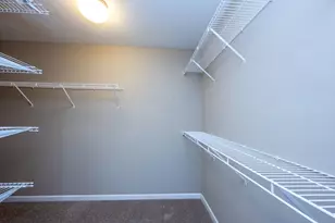 7194 Waltham Dr, Kalamazoo, MI 49009 - Photo 39