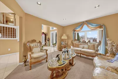 19444 Jack Pine Drive, Macomb, MI 48042 - Photo 11