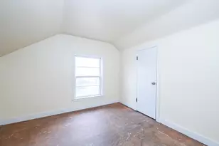 1298 Colfax Ave, Benton Harbor, MI 49022 - Photo 9