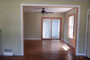 107 North Lakeview Ave, Sturgis, MI 49091 - Photo 9