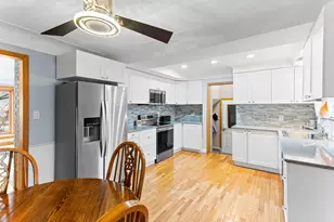 31043 Brown St, Garden City, MI 48135 - Photo 9