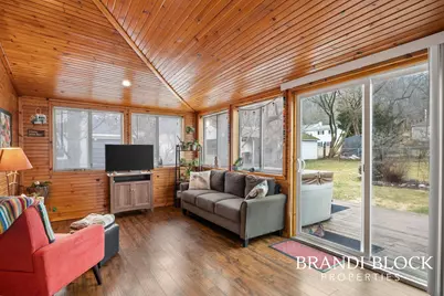 723 N Washington Street, Lowell, MI 49331 - Photo 17