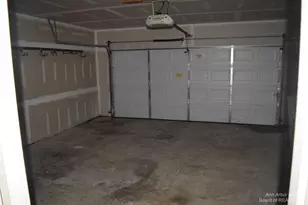 8549 Hawthorn Hill, Dexter, MI 48130 - Photo 19