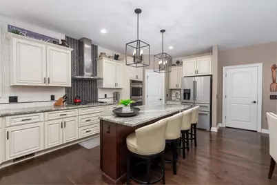 575 E Maple Road, Milford, MI 48381 - Photo 15