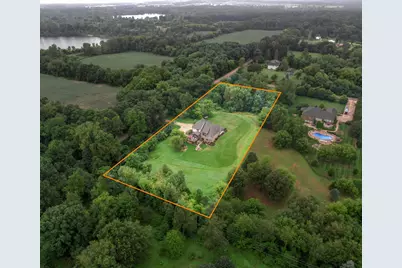 575 E Maple Road, Milford, MI 48381 - Photo 3