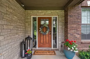 575 E Maple Rd, Milford, MI 48381 - Photo 9