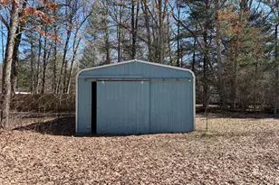 1759 Grant Dr, Allegan, MI 49010 - Photo 15