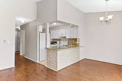 4912 Ashley Lane #84, Waterford, MI 48329 - Photo 11