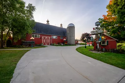 2681 Hadley Road, Lapeer, MI 48446 - Photo 11