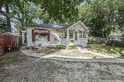 483 Kenwood Street NE, Grand Rapids, MI 49505 - Photo 3