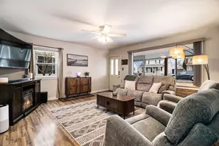 957 Woodville Ave, Monroe, MI 48161 - Photo 3