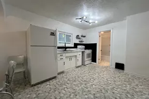 49 Broadway Blvd, Battle Creek, MI 49037 - Photo 7