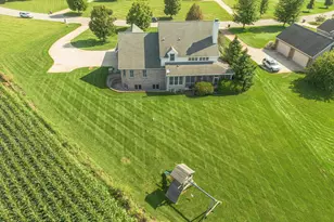 2570 Andrew Thomas Trl, Ann Arbor, MI 48103 - Photo 105