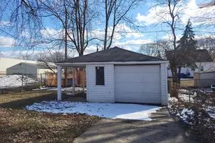 2216 Goulson Ave, Warren, MI 48091 - Photo 3