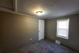 2216 Goulson Ave, Warren, MI 48091 - Photo 9