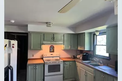 300 Cleveland Street, Chelsea, MI 48118 - Photo 7