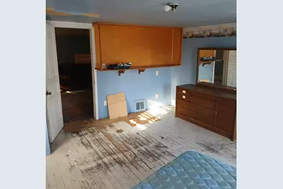 706 N Monroe Street, Albion, MI 49224 - Photo 7