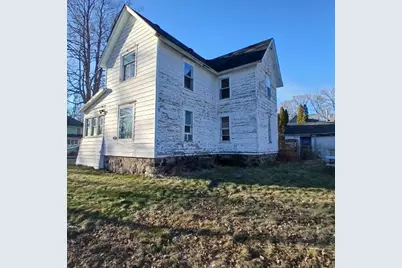 706 N Monroe Street, Albion, MI 49224 - Photo 9