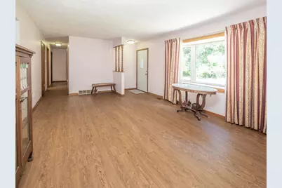 48316 County Road 384, Grand Junction, MI 49056 - Photo 5