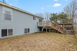 15448 Meadowlark Dr, Grand Haven, MI 49417 - Photo 27