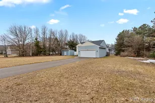 15448 Meadowlark Dr, Grand Haven, MI 49417 - Photo 29
