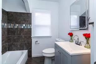 20569 Biltmore St, Detroit, MI 48235 - Photo 15