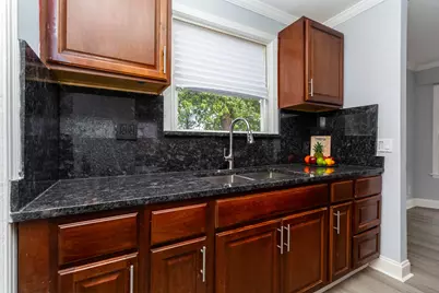 20569 Biltmore Street, Detroit, MI 48235 - Photo 9